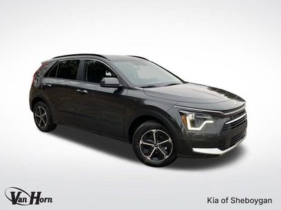 New 2025 Kia Niro LX
