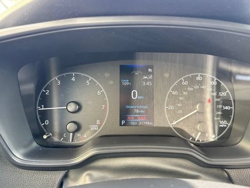 Used 2023 Toyota Corolla LE w/ Carpet Mat Package (TMS) FWD image 17