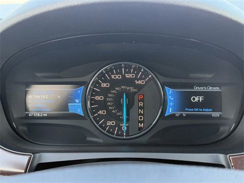 Used 2011 Ford Edge Limited w/ 302A Rapid Spec Order Code image 17