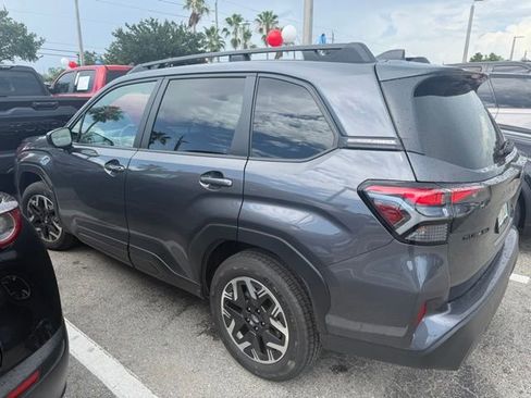 Used 2026 Subaru Forester Premium AWD/4WD image 1