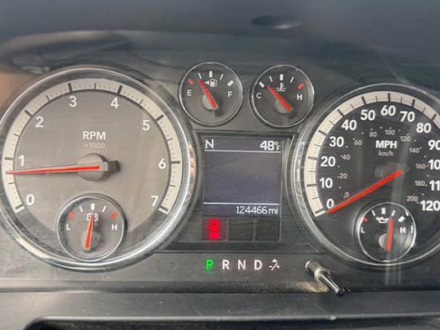 Used 2011 RAM 1500 Classic SLT w/ Remote Start & Security Group image 14