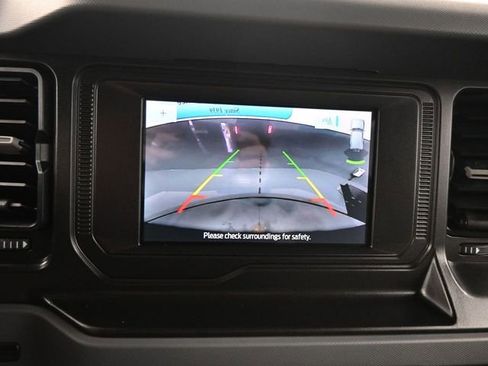 Used 2023 Ford Bronco Big Bend image 17