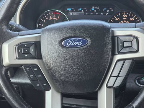 Used 2017 Ford F150 Lariat w/ Equipment Group 502A Luxury AWD/4WD image 20