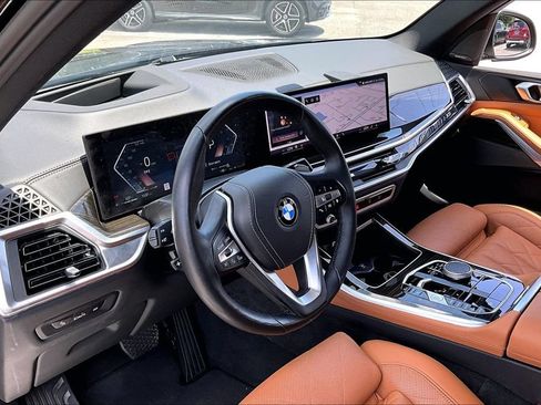 Certified 2025 BMW X5 xDrive40i AWD/4WD image 14