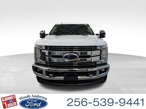 Used 2018 Ford F250 Lariat w/ Lariat Ultimate Package AWD/4WD image 4