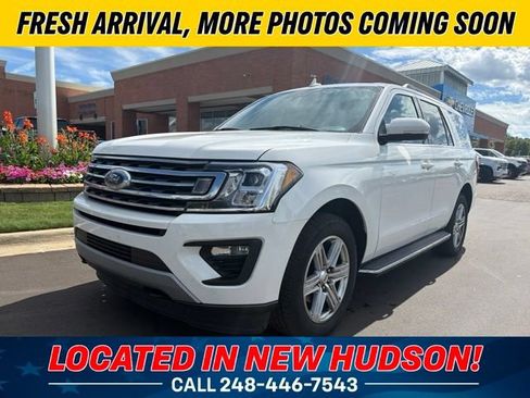 Used 2020 Ford Expedition XLT w/ Equipment Group 202A AWD/4WD image 1
