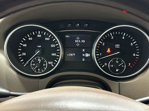 Used 2008 Mercedes-Benz ML 550 4MATIC image 29