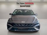 Used 2024 Hyundai Elantra SEL image 2