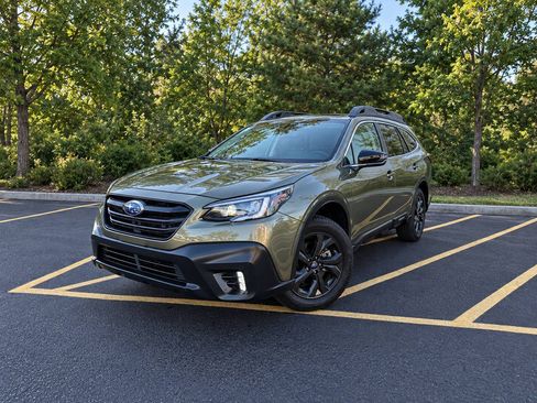 Used 2022 Subaru Outback Onyx Edition XT AWD/4WD image 3