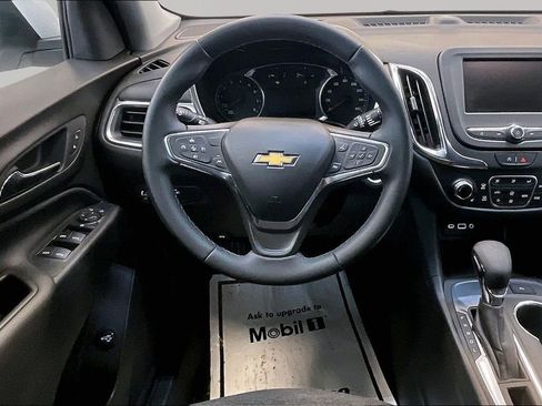 Used 2024 Chevrolet Equinox LT FWD image 10