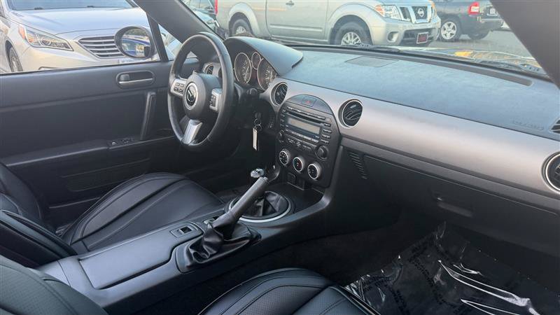 Used 2012 MAZDA MX-5 Miata Sport w/ Convenience Pkg RWD image 7