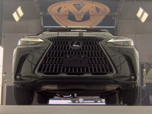Used 2024 Lexus NX 350 AWD image 3