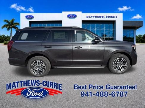 New 2026 Ford Expedition Active RWD image 3