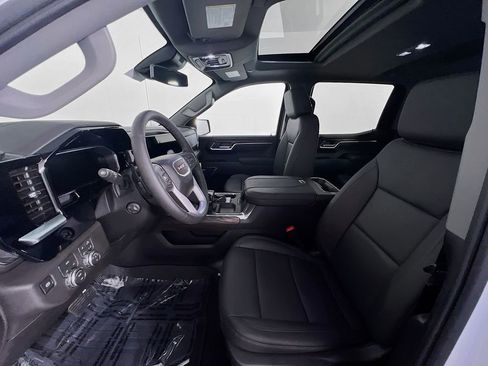 Certified 2026 GMC Sierra 1500 SLT w/ SLT Premium Plus Package image 20