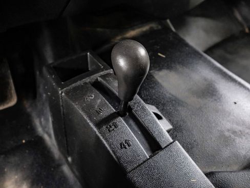 Used 2018 Chevrolet Silverado 3500 W/T image 20