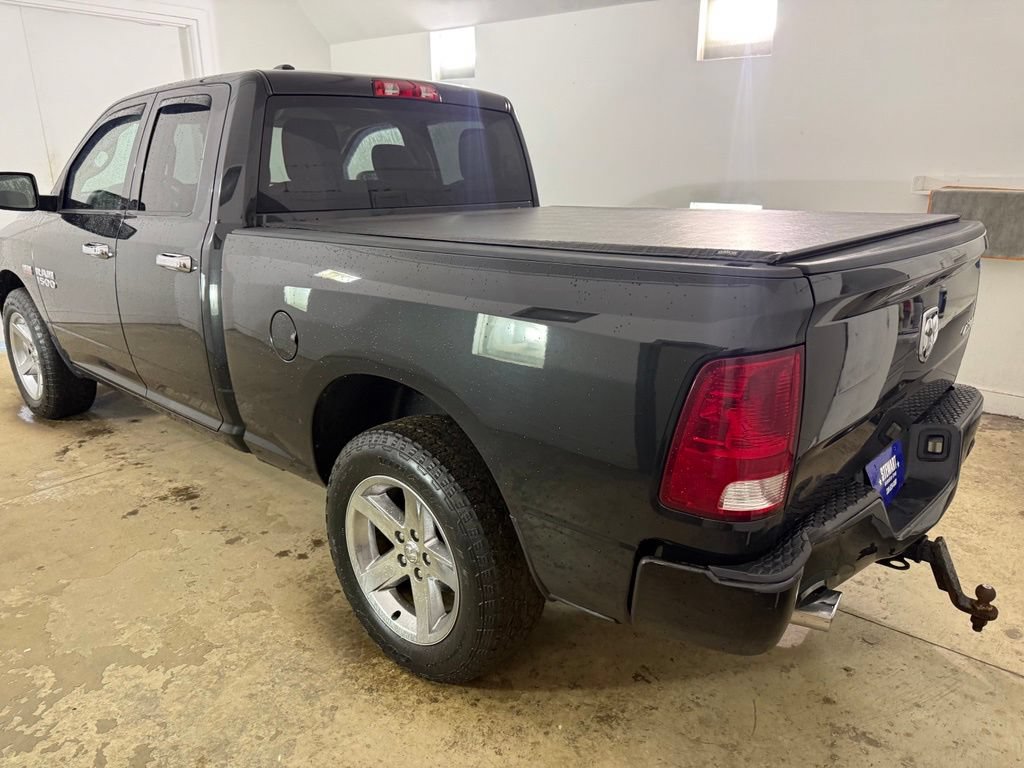 Used 2016 RAM 1500 Express AWD/4WD image 4