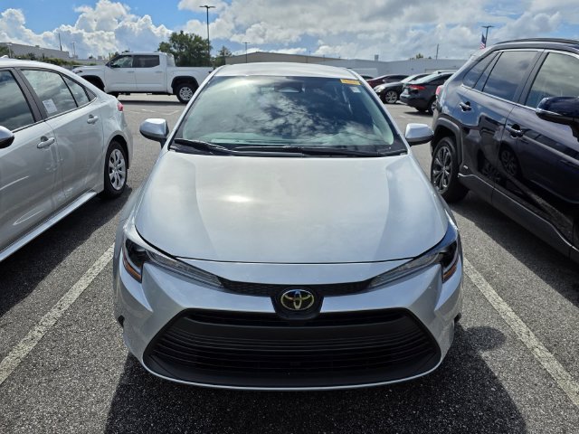 Certified 2026 Toyota Corolla LE FWD image 2