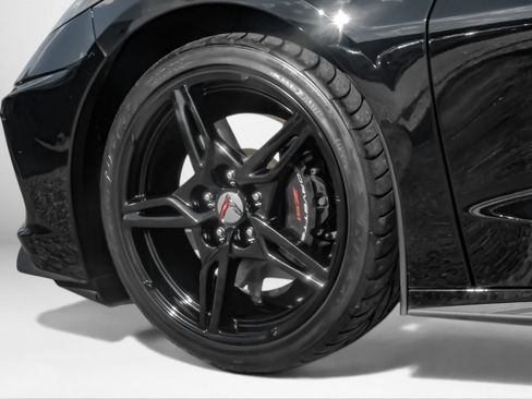 Used 2020 Chevrolet Corvette Stingray Premium Cpe w/ 3LT Preferred Equipment Group RWD image 58