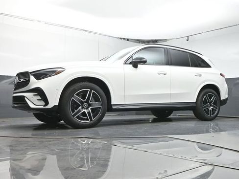 Used 2026 Mercedes-Benz GLC 300 GLC 300 image 41