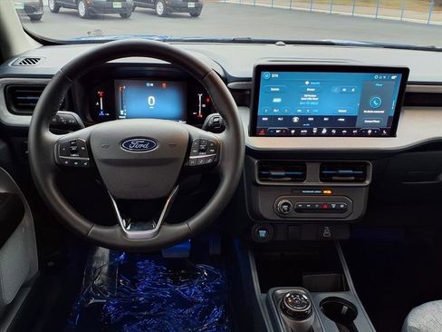 Used 2025 Ford Maverick XLT w/ XLT Luxury Package image 4