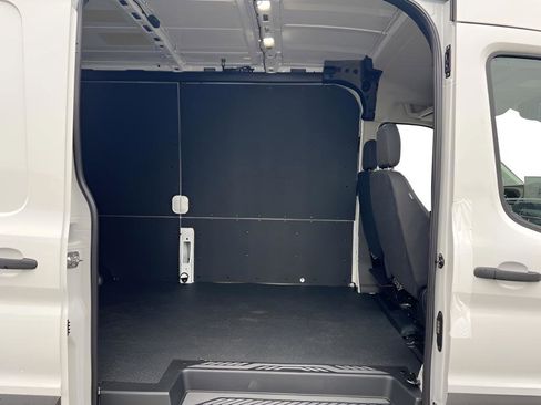 New 2026 Ford Transit 250 148 Medium Roof w/ Load Area Protection Package image 12