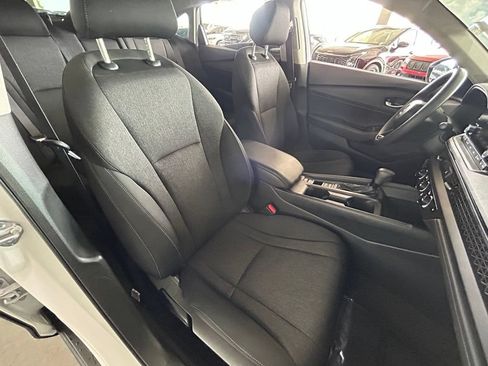 Used 2025 Honda Accord SE image 43