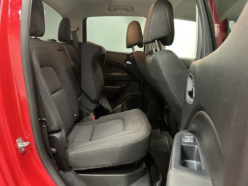 Used 2020 Chevrolet Colorado LT AWD/4WD image 27