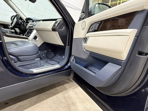 Used 2021 Land Rover Range Rover Autobiography image 53