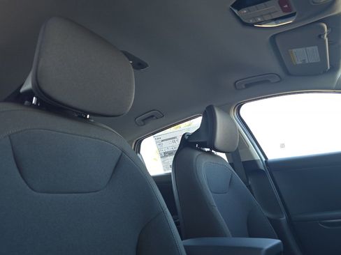 New 2026 Kia K4 LXS image 14