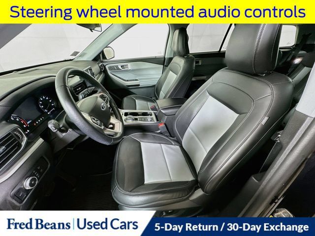 Certified 2023 Ford Explorer XLT w/ Equipment Group 202A AWD/4WD image 25