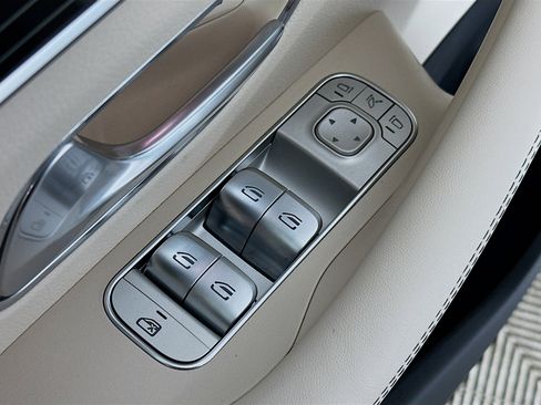 New 2026 Mercedes-Benz GLE 53 AMG 4MATIC Coupe image 18