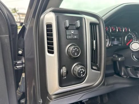 Used 2014 GMC Sierra 1500 SLT w/ SLT Preferred Package AWD/4WD image 12