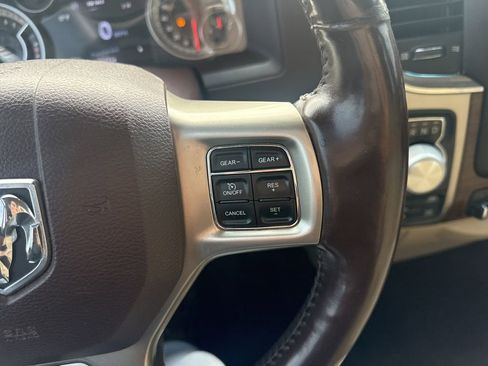 Used 2015 RAM 1500 Laramie w/ Convenience Group image 19