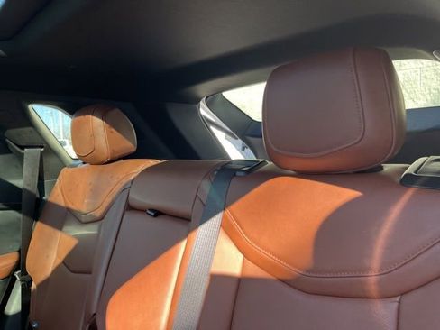 Used 2023 Cadillac XT5 Sportv w/ Technology Package image 10