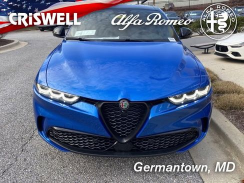 New 2024 Alfa Romeo Tonale Veloce image 3