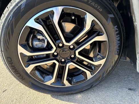 Used 2024 Jeep Compass Limited image 24