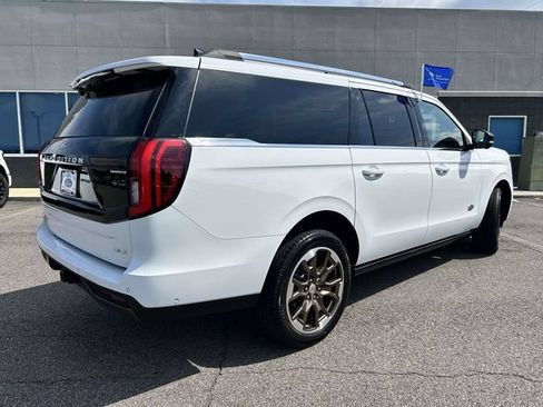 Certified 2025 Ford Expedition Max King Ranch AWD/4WD image 3