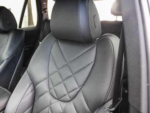 Used 2023 BMW X5 sDrive40i w/ M Sport Package RWD image 25