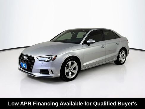 Used 2018 Audi A3 2.0T Premium FWD image 3
