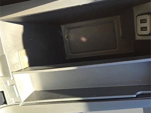 Used 2022 Chevrolet Equinox RS w/ RS Leather Package image 20