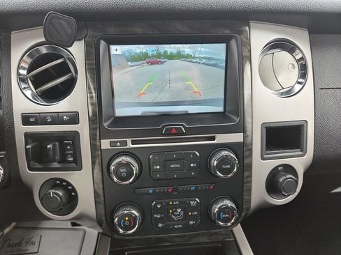 Used 2017 Ford Expedition Limited w/ Equipment Group 301A AWD/4WD image 25