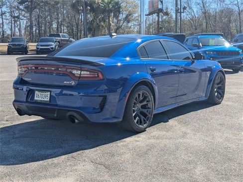 Used 2020 Dodge Charger SRT Hellcat w/ Carbon/Suede Interior Package image 9