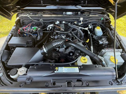 Used 2007 Jeep Wrangler X image 27