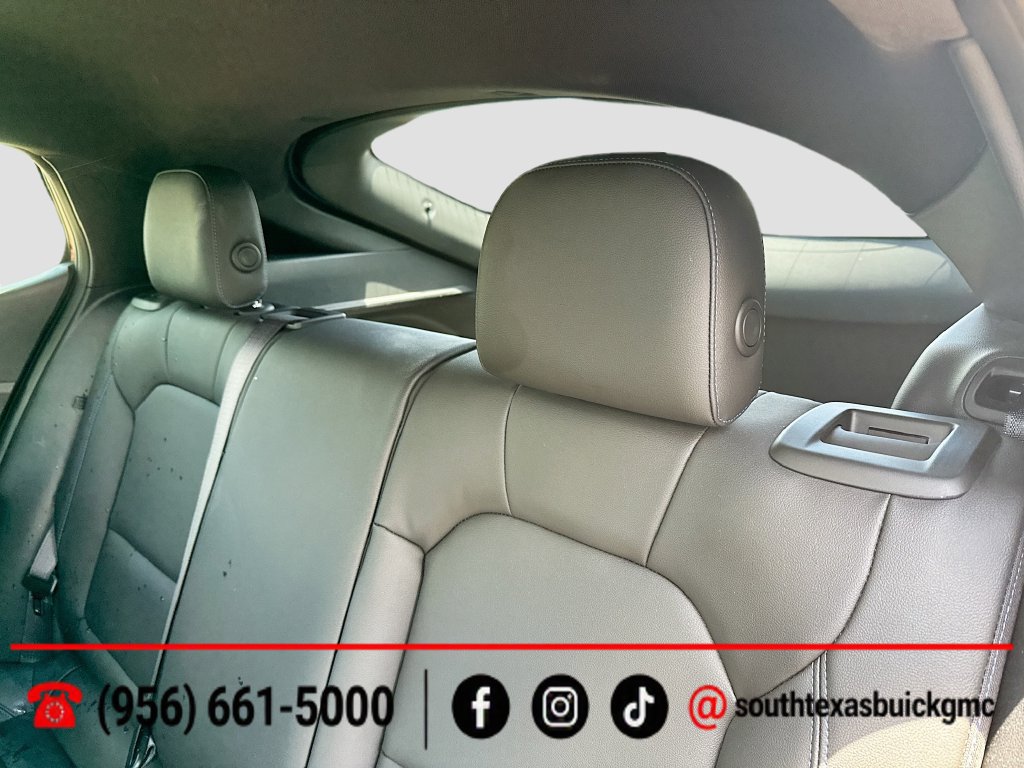 Used 2025 Buick Envista Sport Touring w/ Convenience I Package FWD image 21