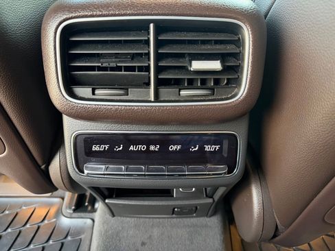 Used 2020 Mercedes-Benz GLS 450 GLS 450 image 19