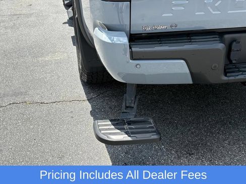 Used 2024 Nissan Frontier PRO-4X w/ Pro Premium Package AWD/4WD image 26