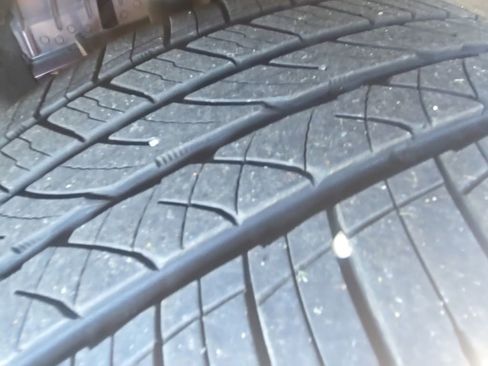 Used 2022 Ford Explorer XLT w/ Equipment Group 202A AWD/4WD image 45