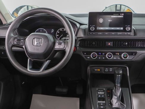 Used 2023 Honda CR-V EX image 17
