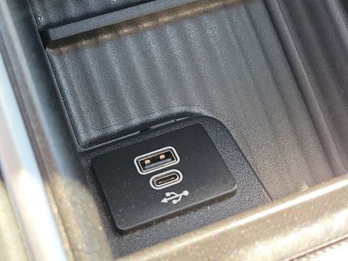 Used 2025 Ford Expedition Max Active image 29