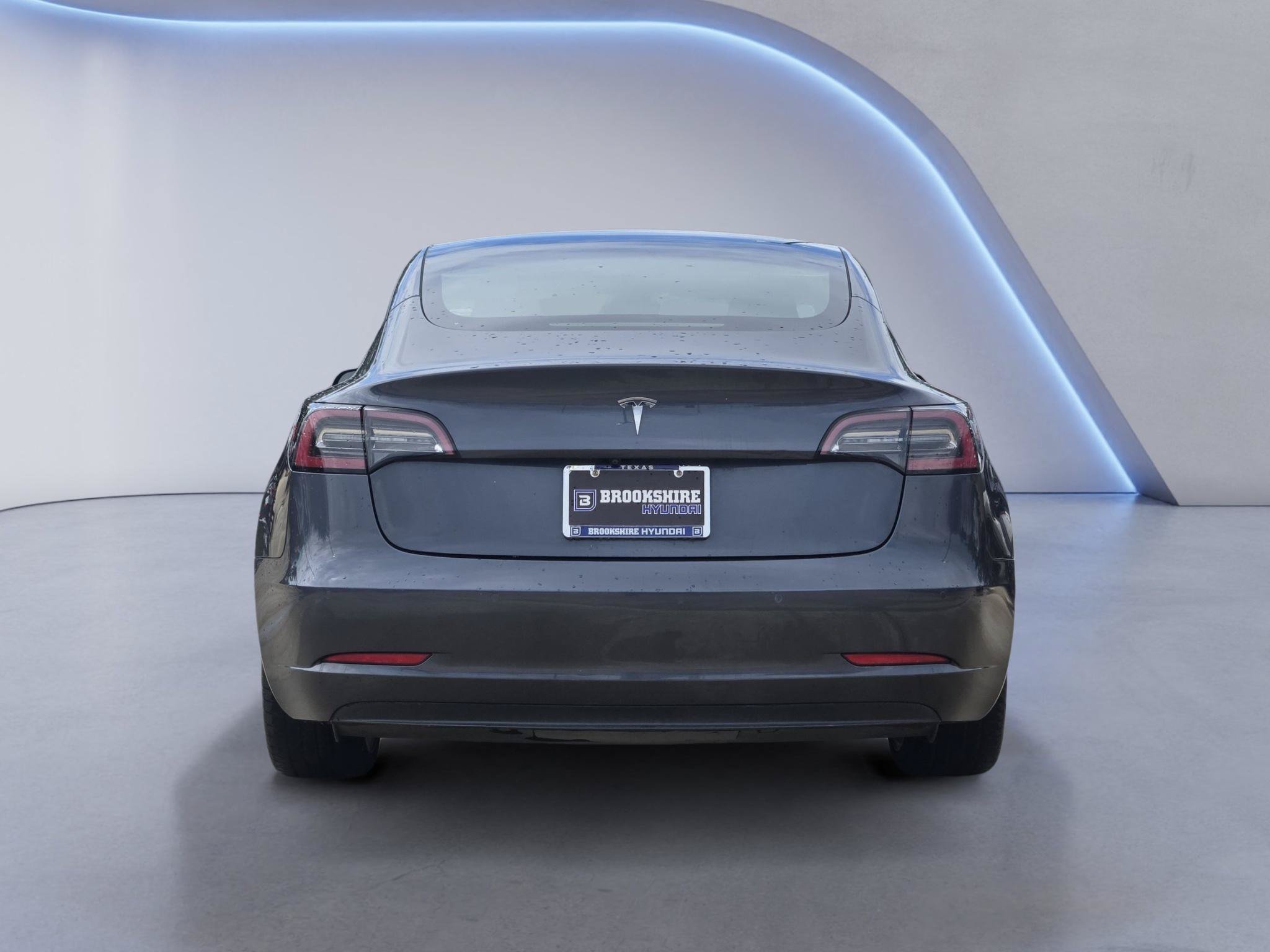 Used 2022 Tesla Model 3 RWD image 7